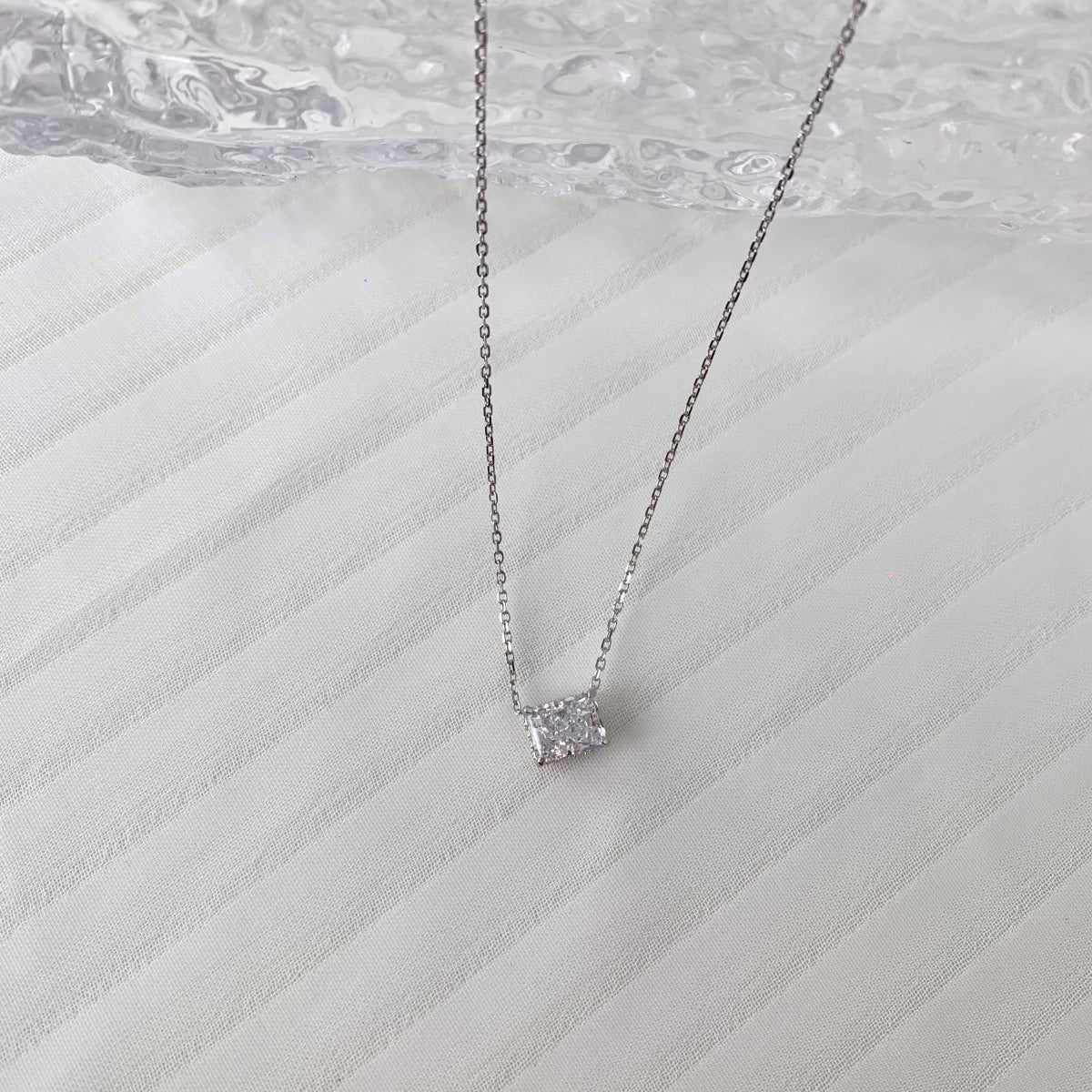 S925 Sterling Silver Necklace – Ice-Cut Simplicity